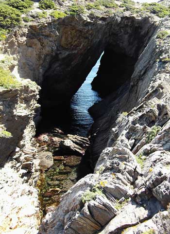 Cova de s'Infern Cova de s'Infern