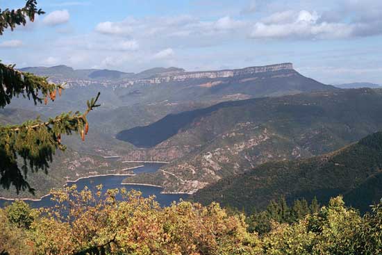 Vista des de la Mare de Deu del Coll